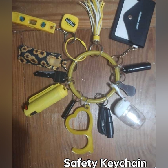 Unlisted Items - Picture 14 of 16